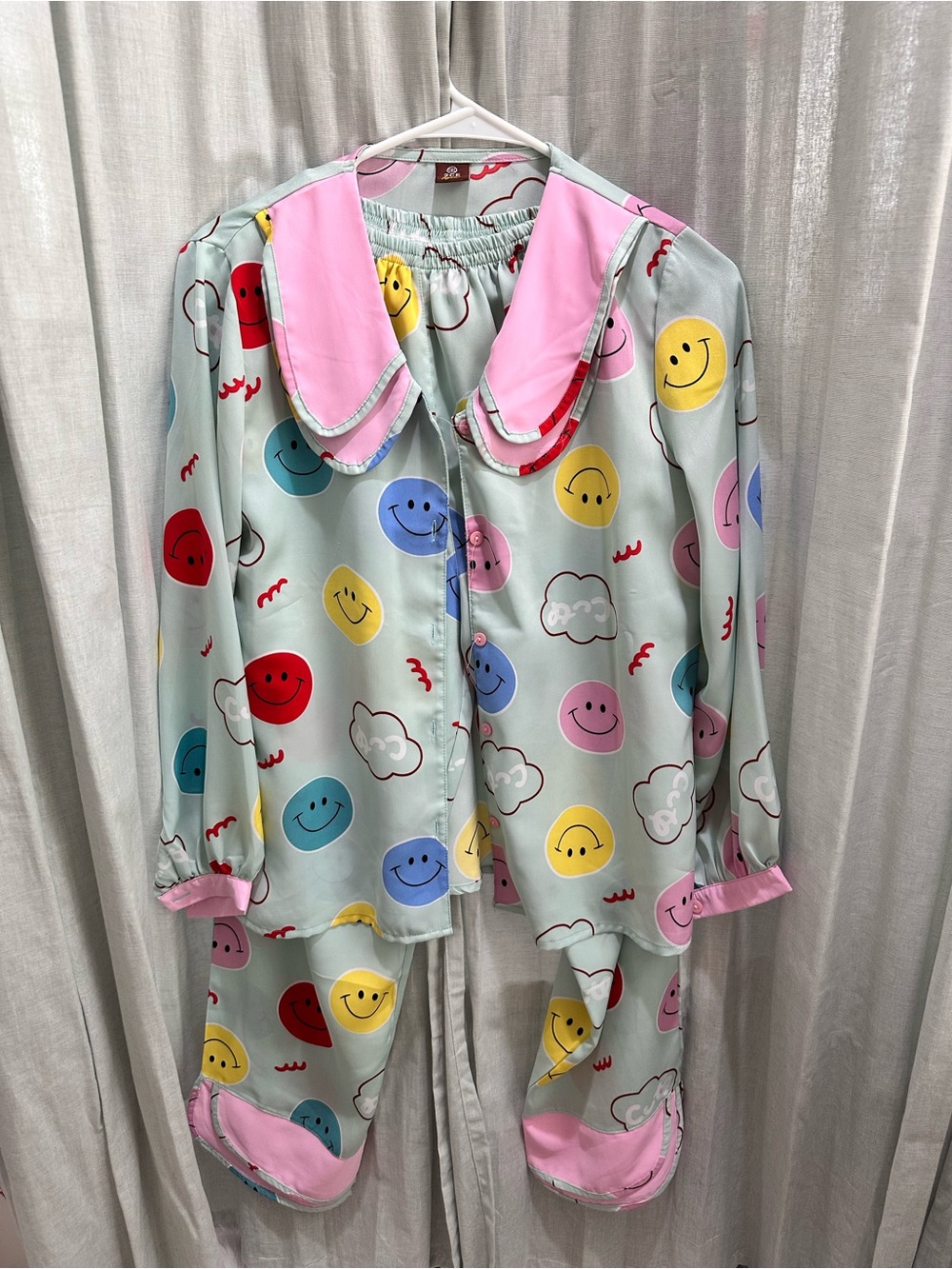 Women Smiley Face Dopamine Pajama Set with Pink Trim